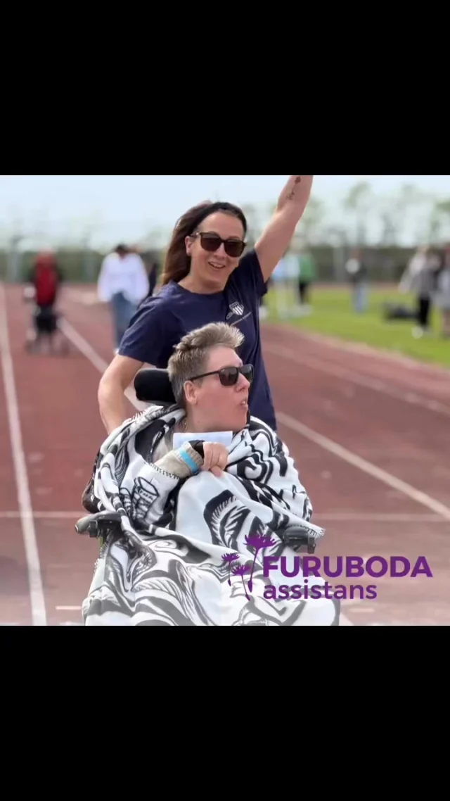 Assistenternas dag - 4 juni! ⭐️ Idag firar vi några av våra allra viktigaste hjältar - våra personliga assistenter. Ni är mycket mer än ett stöd i vardagen - ni är trygghet, omtanke, skratt, tålamod och kraft. Med ert engagemang och er närvaro gör ni varje dag lite lättare och mycket bättre. Tack för att ni ser, lyssnar och bryr er. Tack för att ni gör skillnad - varje dag. 💫  Idag vill vi hylla er lite extra. Ni är ovärderliga. 🙏. #furubodaassistans #personligassistent #normalkanduvarasjälv #personligassistans #attfåvaradenmanär #personligassistansgördetmöjligt #lss #assistenternasdag